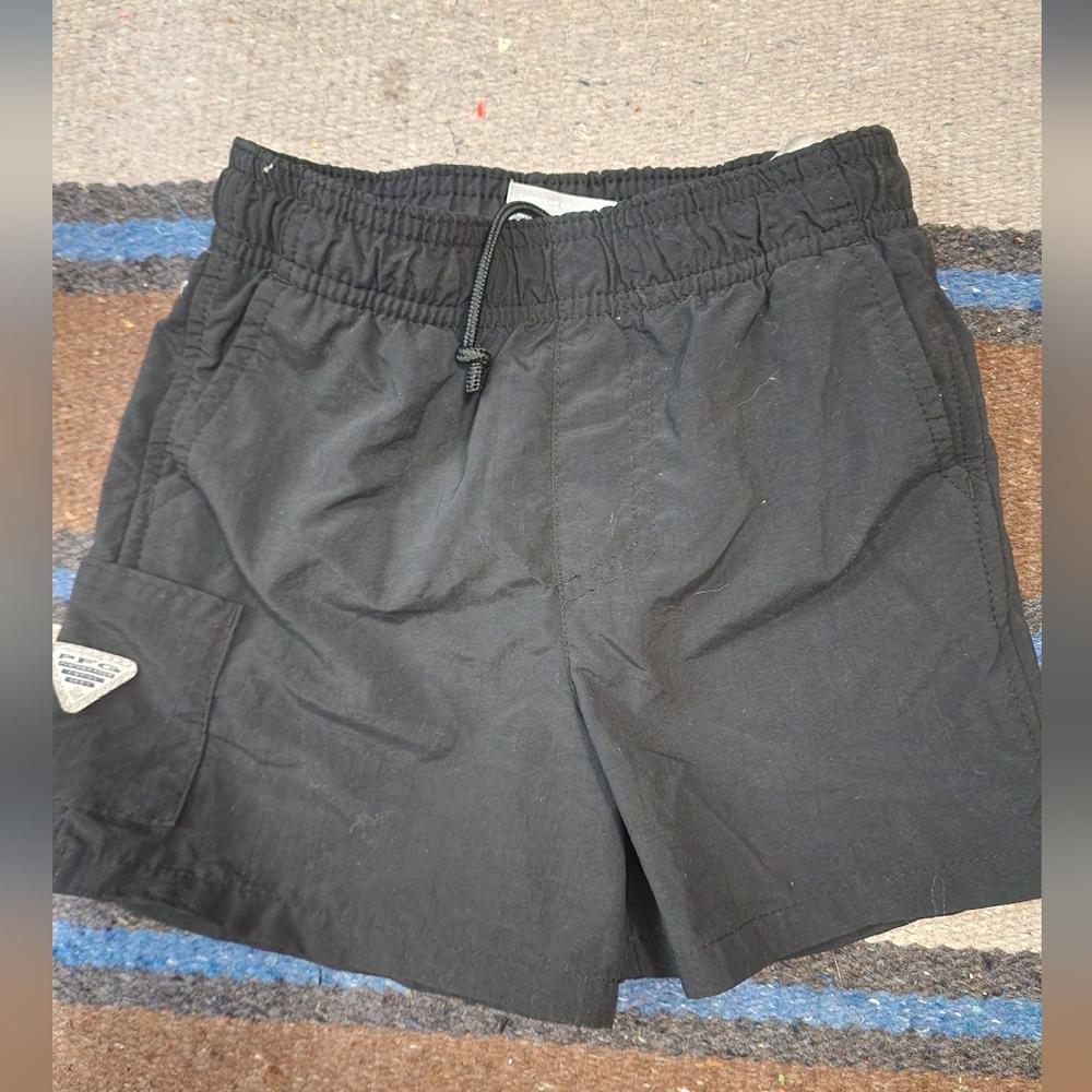 Columbia Boys Black Shorts